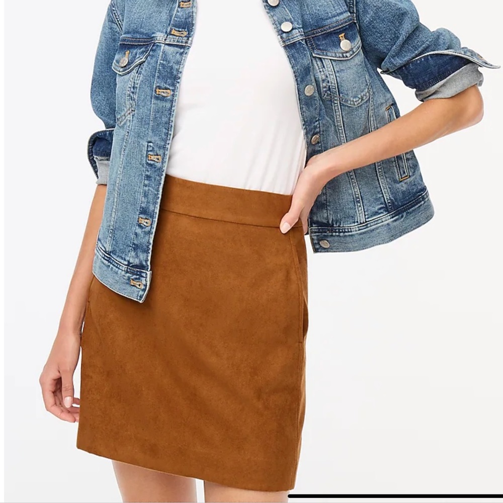 NWT Faux-suede mini skirt